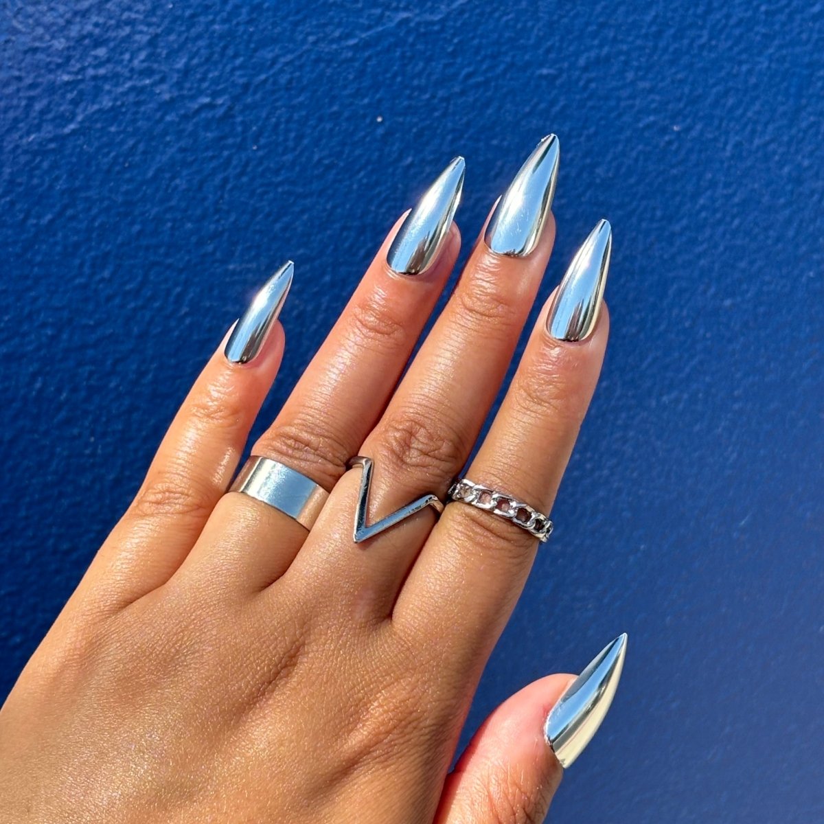 Silver Chrome - Lavaa Beauty