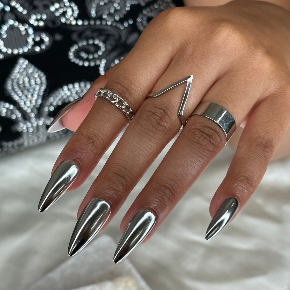 Silver Chrome - Lavaa Beauty