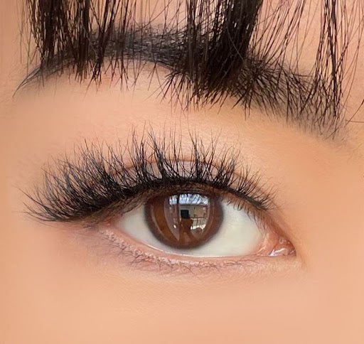 Affordable Mink Lashes vs. Synthetic Lashes