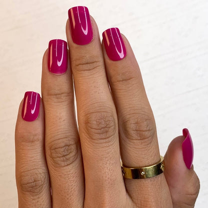 Glossy Magenta - Lavaa Beauty