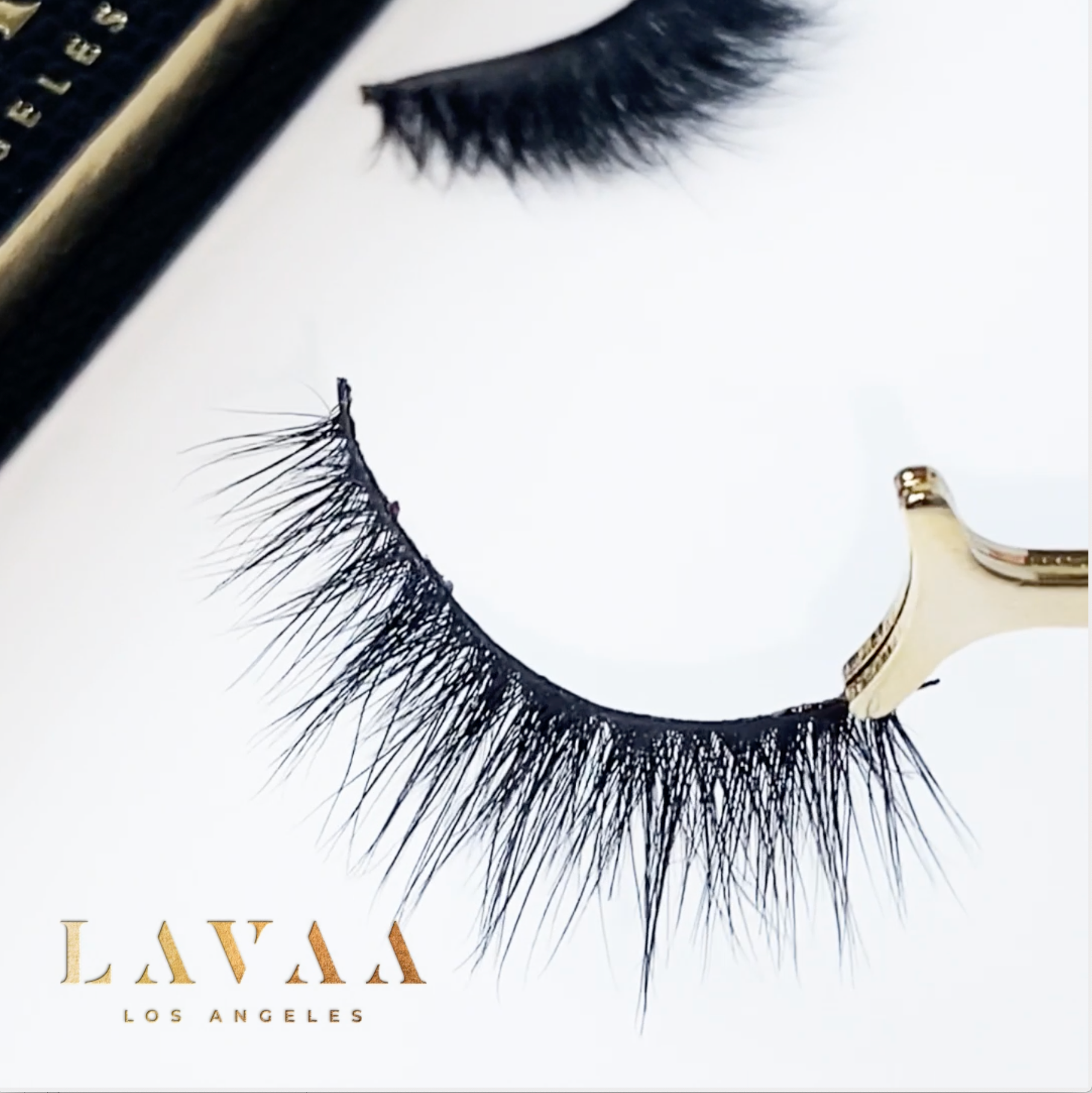 SEXY Lash | Fluffy & Voluminous 3D Mink Lashes | Lavaa Beauty