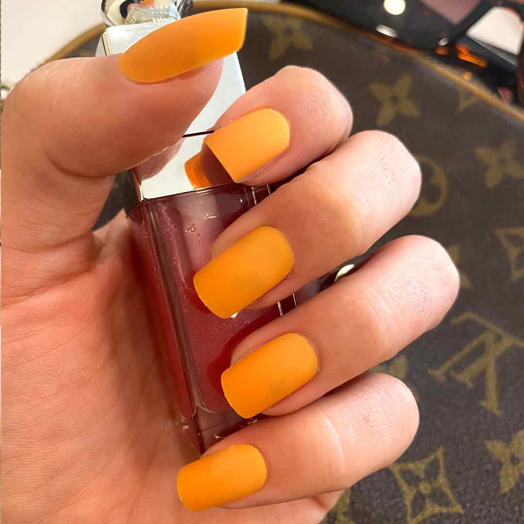 CLEMENTINE Swatch: Matte Short Square Press On Nails | Lavaa Beauty
