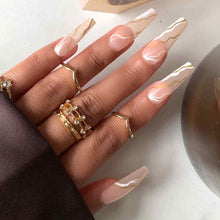 GOLD ELEGANCE Swatch: Gold Extra Long Press On Nails | Lavaa Beauty